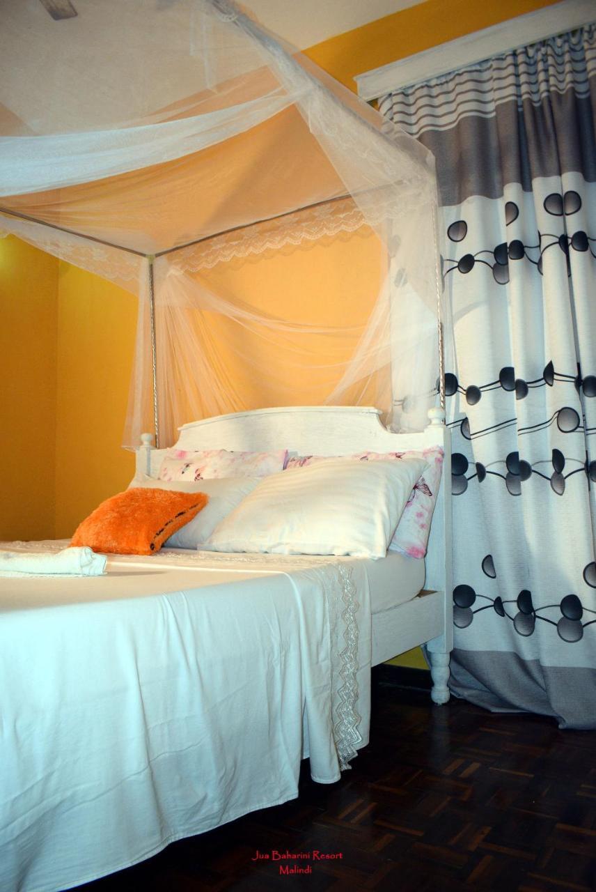 Jua Baharini Bed & Breakfast มาลินดี ภายนอก รูปภาพ