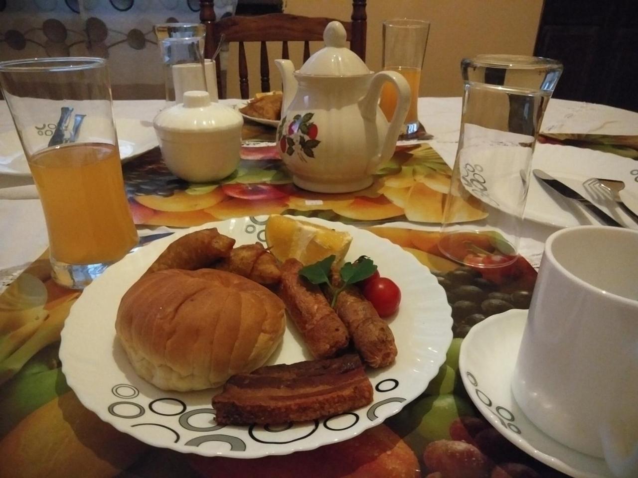 Jua Baharini Bed & Breakfast มาลินดี ภายนอก รูปภาพ